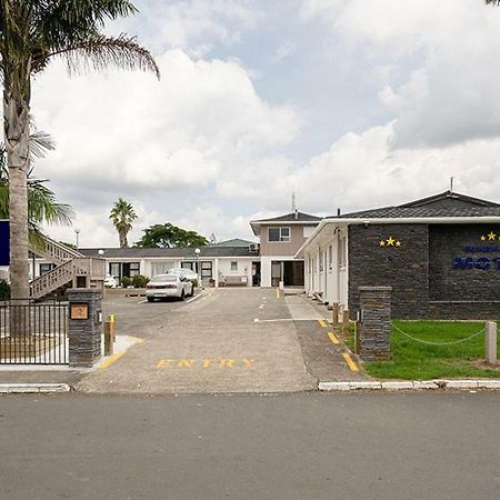 Pukekohe Motel Εξωτερικό φωτογραφία