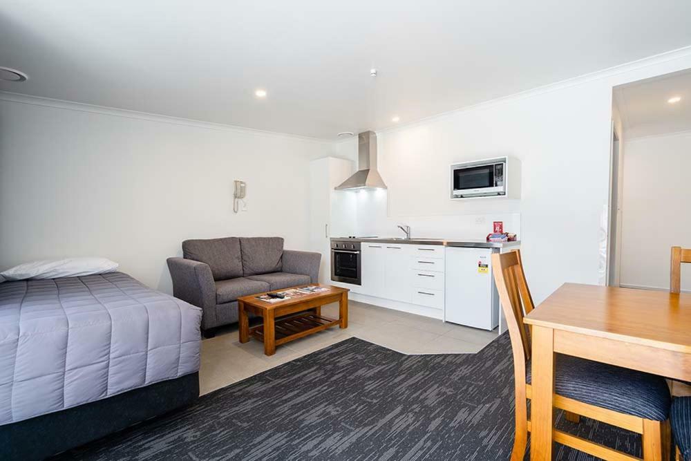 Pukekohe Motel Εξωτερικό φωτογραφία