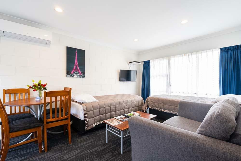 Pukekohe Motel Εξωτερικό φωτογραφία